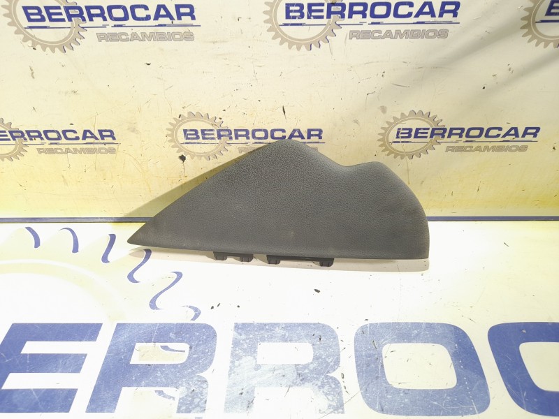 Recambio de moldura lateral para volkswagen caddy ka/kb (2k) 1.9 tdi referencia OEM IAM 2K0858218  