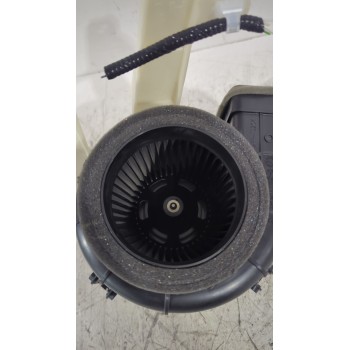 Recambio de motor calefaccion para toyota yaris (_p21_, _pa1_, _ph1_) 1.5 hybrid (mxph11) referencia OEM IAM G9230K0021  