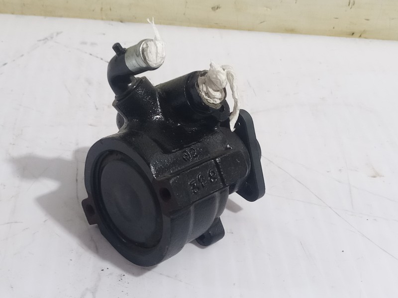 Recambio de bomba direccion para ford focus lim. (cb4) business referencia OEM IAM 46534757  