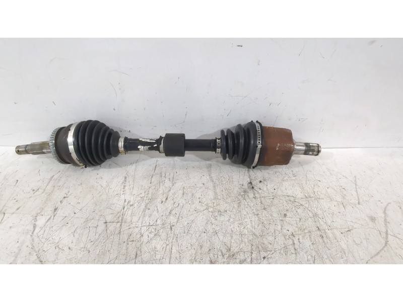 Recambio de transmision delantera izquierda para kia cee´d hatchback (ed) 1.6 crdi 90 referencia OEM IAM 495011H210  