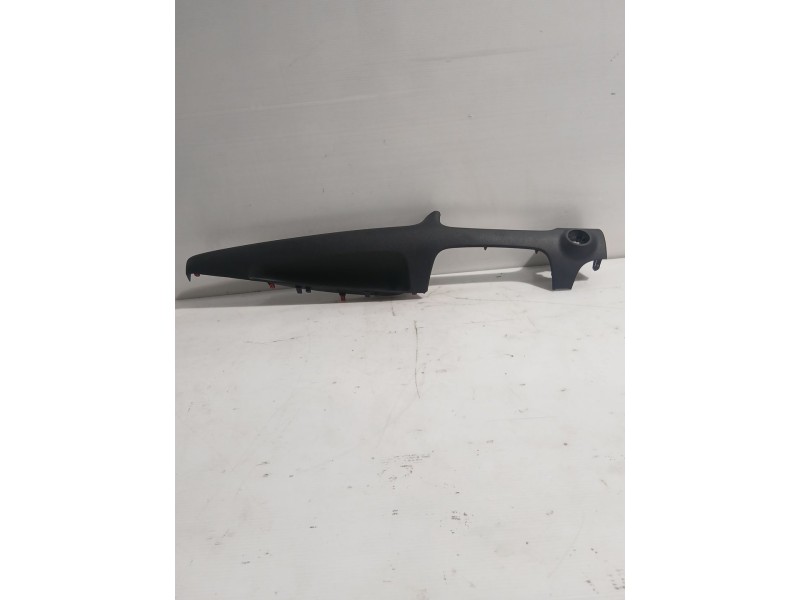 Recambio de moldura para toyota yaris (_p21_, _pa1_, _ph1_) 1.5 hybrid (mxph11) referencia OEM IAM 55435K0100  