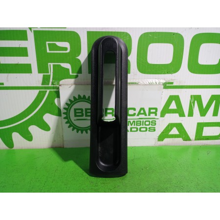 Recambio de moldura para ford fiesta (cbk) ambiente referencia OEM IAM 2S6XA044C82  