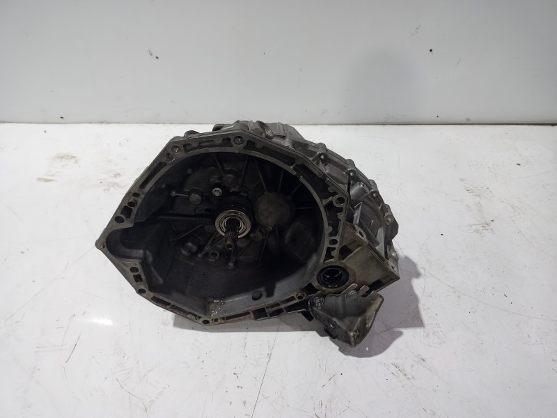Recambio de caja cambios para renault scenic iii bose edition referencia OEM IAM 320102980R  