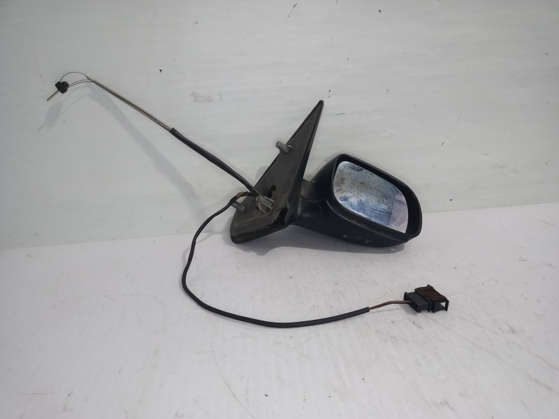 Recambio de retrovisor derecho para seat ibiza (6k1) stella referencia OEM IAM 6K1857508G01C  