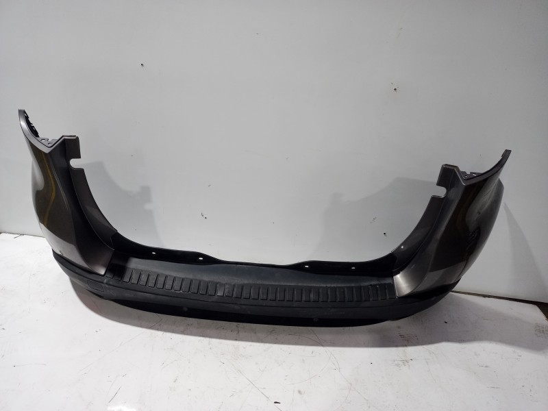 Recambio de paragolpes trasero para renault scenic iii bose edition referencia OEM IAM 850B29124R  