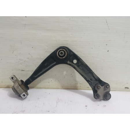 Recambio de brazo suspension inferior delantero izquierdo para peugeot 508 allure referencia OEM IAM 3520Y0  