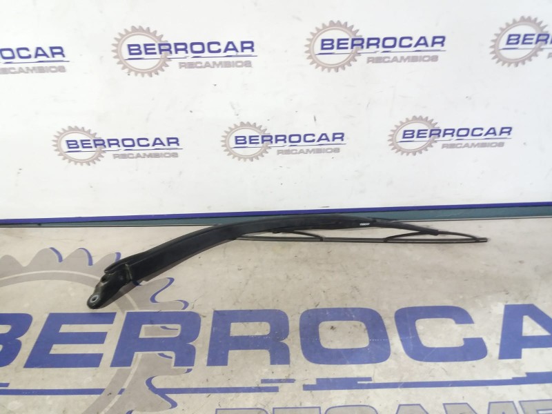 Recambio de brazo limpia trasero para renault clio ii fase ii (b/cb0) referencia OEM IAM 7700830364  