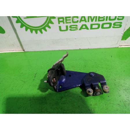 Recambio de bisagras para nissan serena (c23m) 2.3 lx diesel referencia OEM IAM 824200C300  