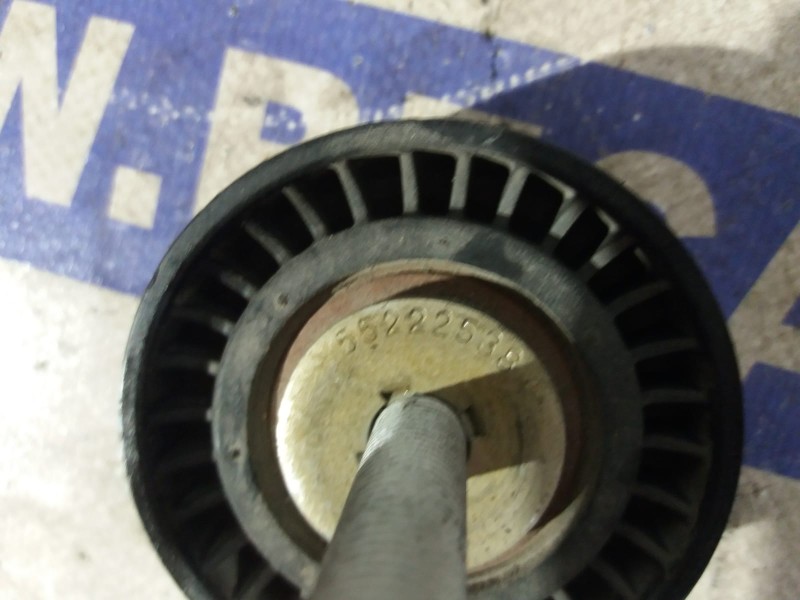 Recambio de polea para fiat punto (evo) (199) 1.3 16v jtd cat referencia OEM IAM 55222538  