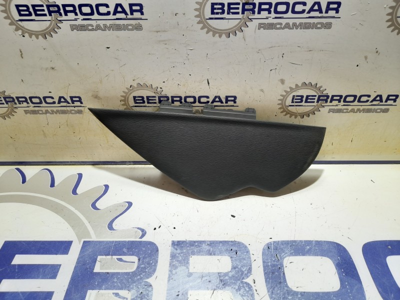 Recambio de moldura lateral para volkswagen caddy ka/kb (2k) 1.9 tdi referencia OEM IAM 2K0858217  