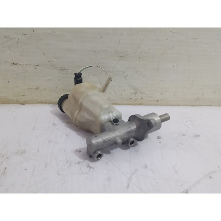 Recambio de bomba freno para peugeot 508 allure referencia OEM IAM 9646980980  