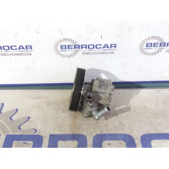 Recambio de bomba direccion para citroën c5 berlina referencia OEM IAM 9636086680  
