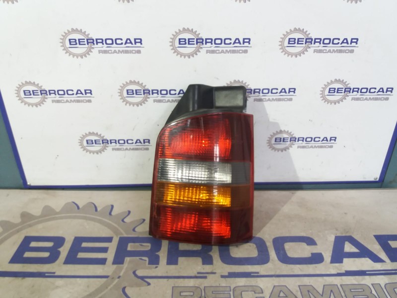 Recambio de piloto trasero derecho para volkswagen t5 transporter/furgoneta 1.9 tdi cat (brs) referencia OEM IAM 7H0945258A  