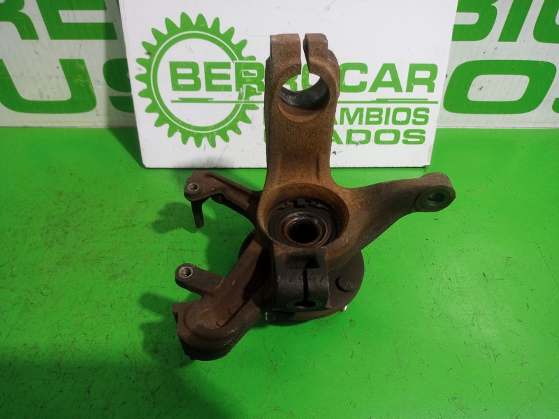 Recambio de mangueta delantera derecha para ford focus berlina (cak) ambiente referencia OEM IAM 98AG3K170  