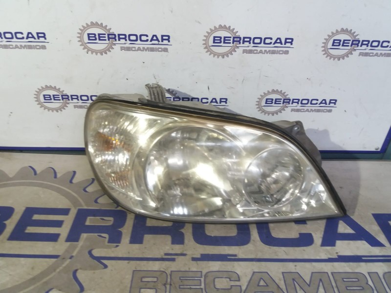 Recambio de faro derecho para kia carens 2.0 turbodiesel cat referencia OEM IAM OK53A51020  