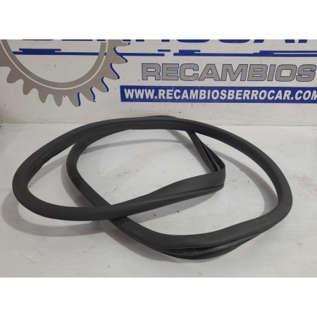 Recambio de goma contorno para mercedes-benz clase e (w212) lim. 2.1 cdi cat referencia OEM IAM A2126970051  