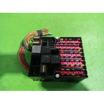 Recambio de caja reles / fusibles para ford fiesta (cbk) ambiente referencia OEM IAM 2S6T14401  