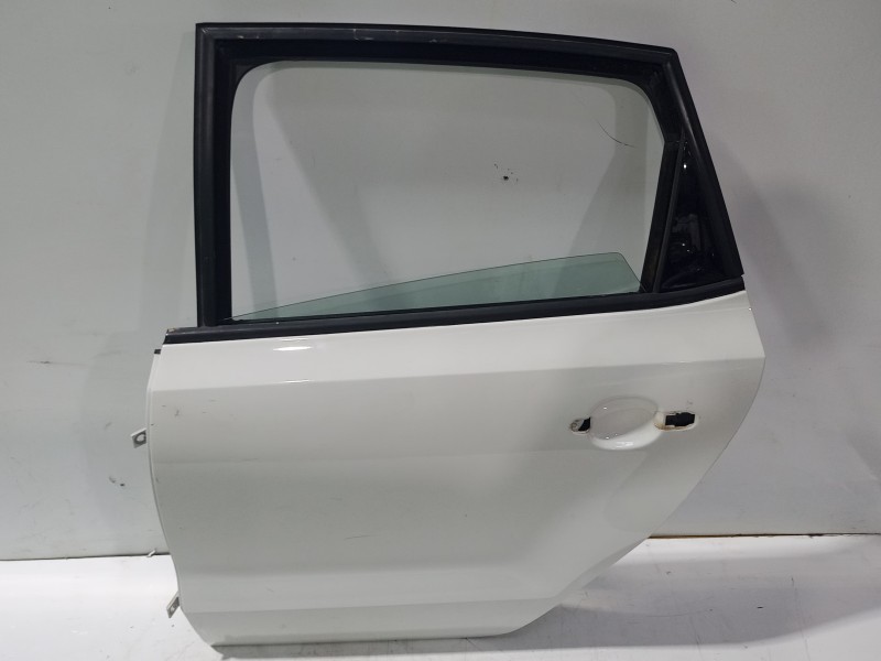 Recambio de puerta trasera izquierda para volkswagen polo (6c1) advance bluemotion referencia OEM IAM 6R4833055J  