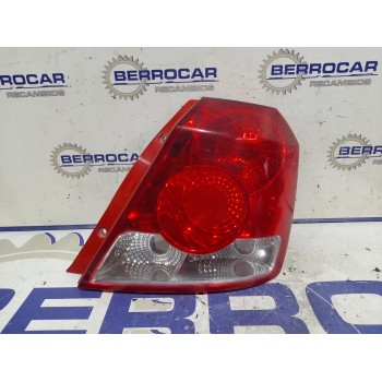 Recambio de piloto trasero derecho para daewoo kalos 1.2 cat referencia OEM IAM 300267R  