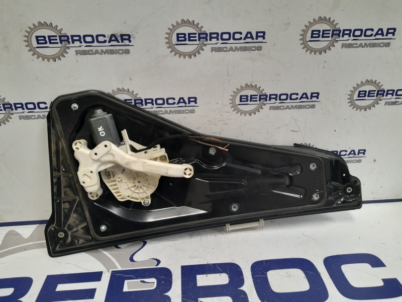 Recambio de elevalunas trasero derecho para land rover range rover sport referencia OEM IAM CVH500022  