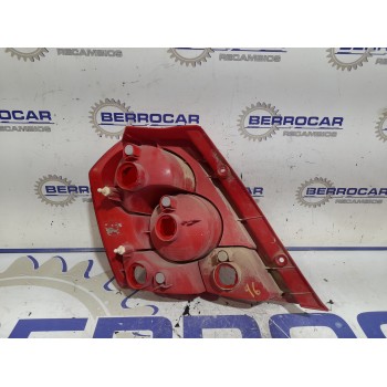 Recambio de piloto trasero derecho para daewoo kalos 1.2 cat referencia OEM IAM 300267R  