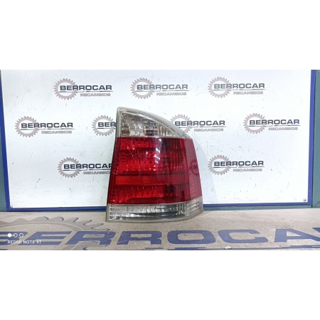 Recambio de piloto trasero derecho para opel vectra c berlina referencia OEM IAM 13131002  