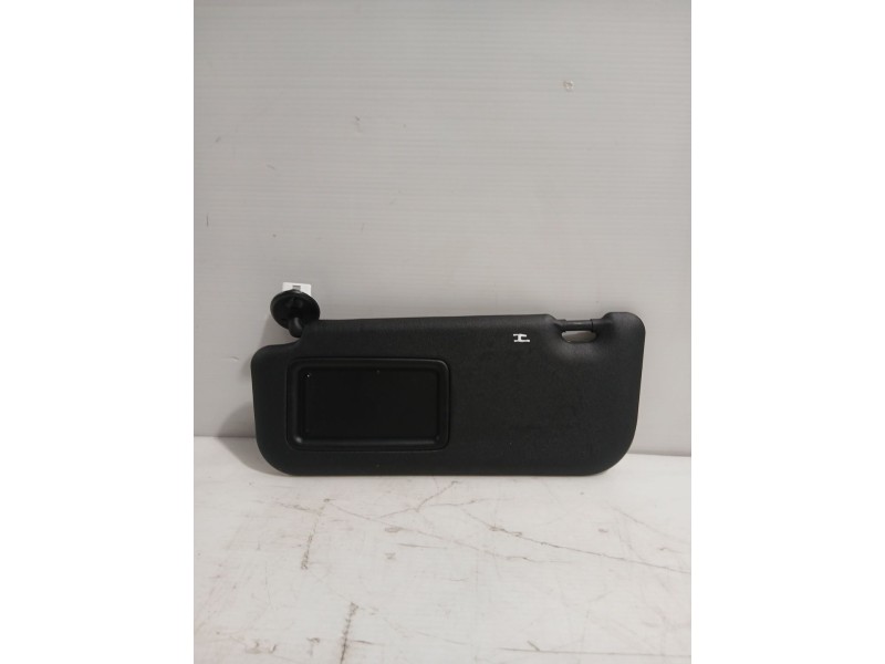 Recambio de parasol izquierdo para toyota yaris (_p21_, _pa1_, _ph1_) 1.5 hybrid (mxph11) referencia OEM IAM 74320K0100C0  