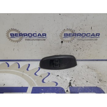 Recambio de mando elevalunas delantero izquierdo para daewoo kalos 1.2 cat referencia OEM IAM 612W13710  