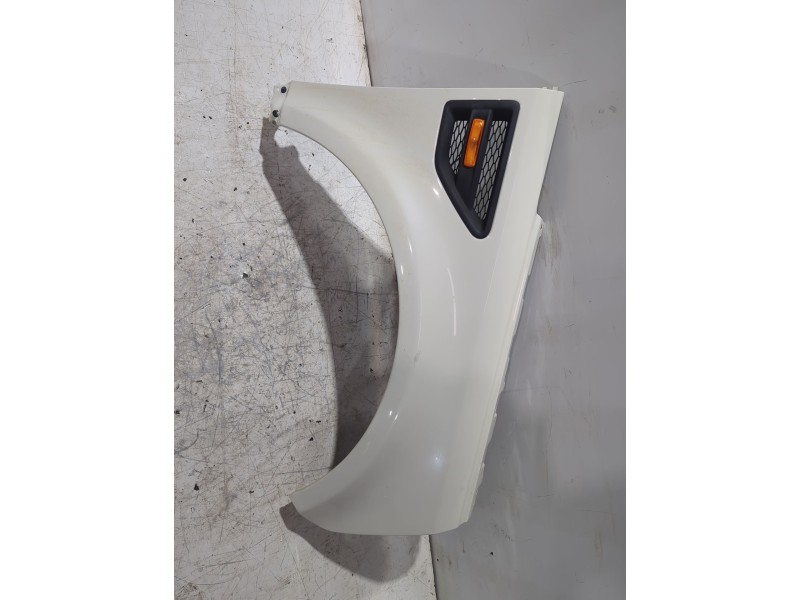 Recambio de aleta delantera derecha para land rover freelander 2 (l359) 2.2 td4 4x4 referencia OEM IAM LR005867  