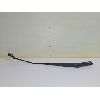 Recambio de brazo limpia delantero derecho para volkswagen polo (6c1) advance bluemotion referencia OEM IAM 6R1955410A  