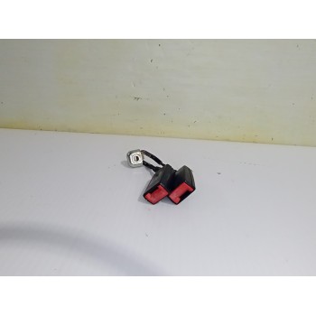 Recambio de enganche cinturon trasero central para volkswagen polo (6c1) advance bluemotion referencia OEM IAM 6R0857739QVZ  