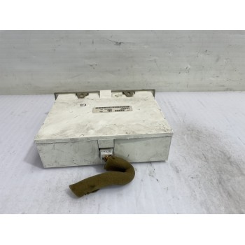 Recambio de pantalla multifuncion para nissan micra (k12e) acenta referencia OEM IAM 28185AX610  