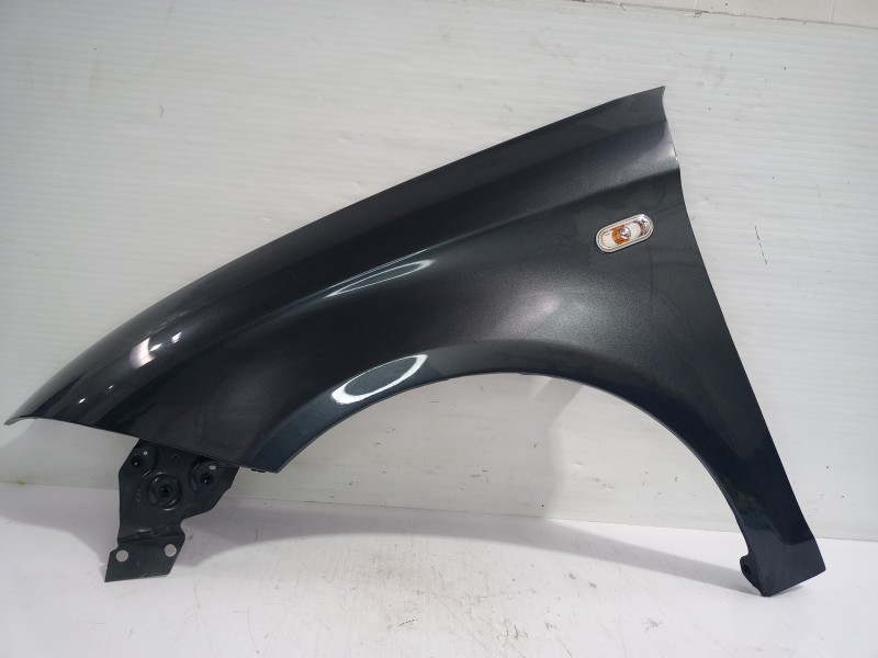 Recambio de aleta delantera izquierda para seat altea xl (5p5) family referencia OEM IAM 5P0821021A  