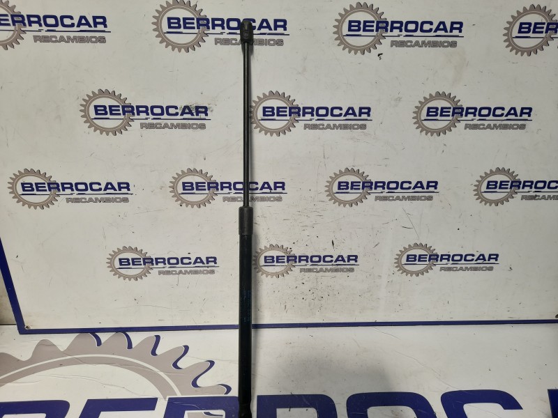 Recambio de amortiguadores maletero / porton para volkswagen polo (9n1) 1.2 referencia OEM IAM 6R6827550A  