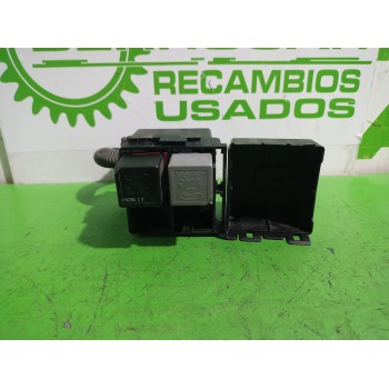 Recambio de caja reles / fusibles para ford fiesta (cbk) ambiente referencia OEM IAM 2S6T14A076AA  