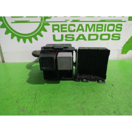 Recambio de caja reles / fusibles para ford fiesta (cbk) ambiente referencia OEM IAM 2S6T14A076AA  