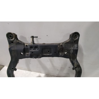 Recambio de puente delantero para kia cee´d hatchback (ed) 1.6 crdi 90 referencia OEM IAM 624052L120  