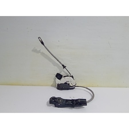 Recambio de cerradura puerta delantera derecha para volkswagen polo (6c1) advance bluemotion referencia OEM IAM 16A5K1837016E  