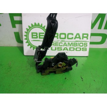 Recambio de cerradura puerta trasera izquierda para ford focus berlina (cak) ambiente referencia OEM IAM 2S4AA26413DA  