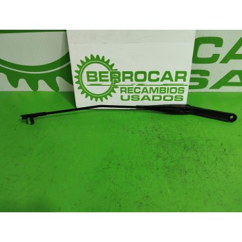 Recambio de brazo limpia delantero derecho para ford focus berlina (cap) 1.6 16v cat referencia OEM IAM 4M5117526CE  