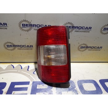 PILOTO TRASERO IZQUIERDO 084411965 