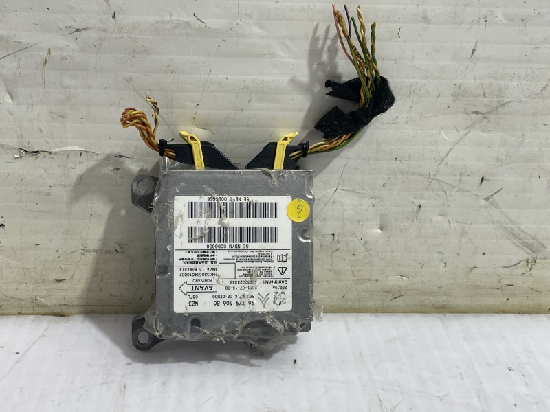 Recambio de centralita airbag para peugeot 508 allure referencia OEM IAM 9677910680  