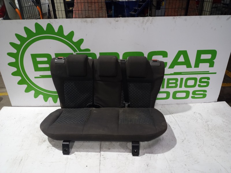 Recambio de asiento trasero para ford fiesta (cbk) ambiente referencia OEM IAM 1140838  