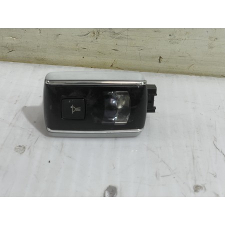 Recambio de luz interior para peugeot 508 allure referencia OEM IAM 968848  