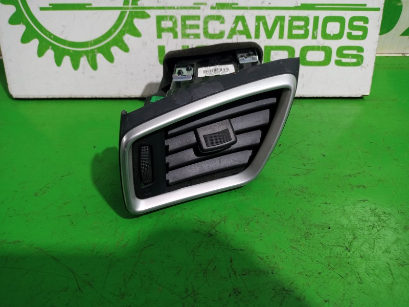 Recambio de rejilla aireadora para nissan qashqai (j11) acenta referencia OEM IAM 687614EH0A  