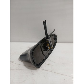 Recambio de antena para toyota yaris (_p21_, _pa1_, _ph1_) 1.5 hybrid (mxph11) referencia OEM IAM 867600D010  