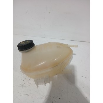 Recambio de deposito expansion para ford puma (j2k, cf7) 1.0 ecoboost referencia OEM IAM GN118A080AA  