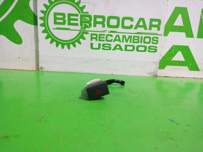 Recambio de warning para kia sorento i (jc) 2.5 crdi referencia OEM IAM 864W0140  