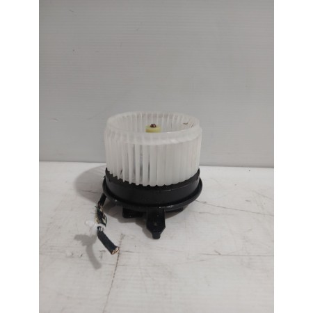 Recambio de motor calefaccion para toyota yaris (_p21_, _pa1_, _ph1_) 1.5 hybrid (mxph11) referencia OEM IAM 87103K0020  