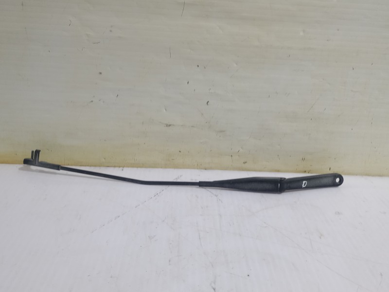 Recambio de brazo limpia delantero derecho para ford focus lim. (cb4) business referencia OEM IAM 4M5117526CD  